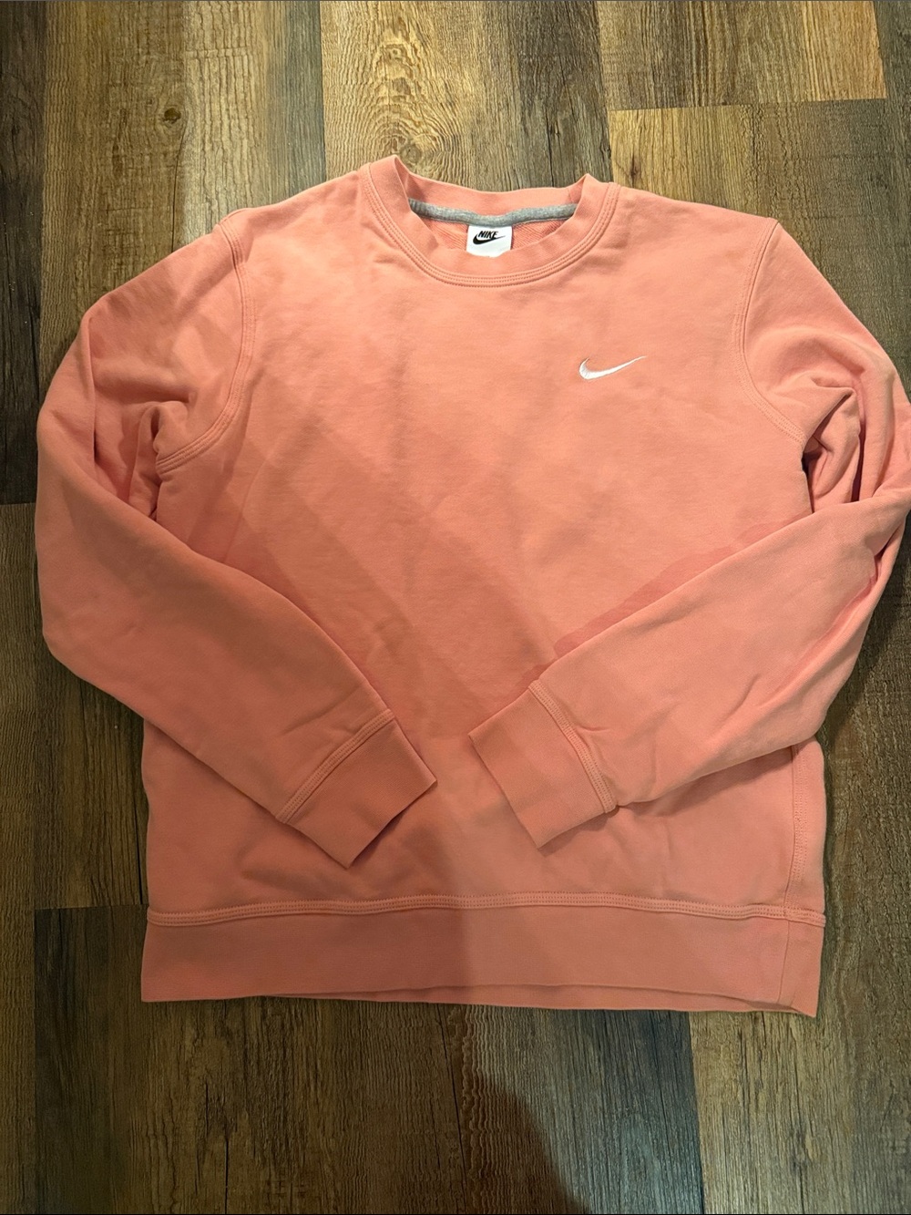 Nike Women’s Peach Crewneck Sweatshirt
